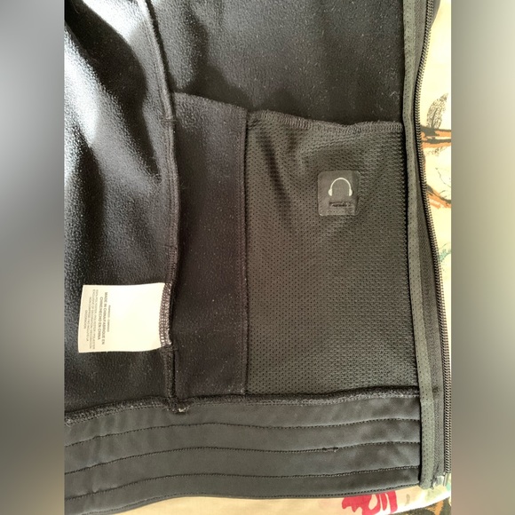 Nike black track jacket - Picture 9 of 9